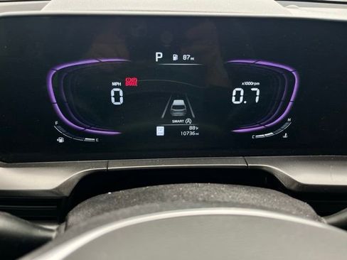 Used 2025 Kia Telluride S FWD image 13