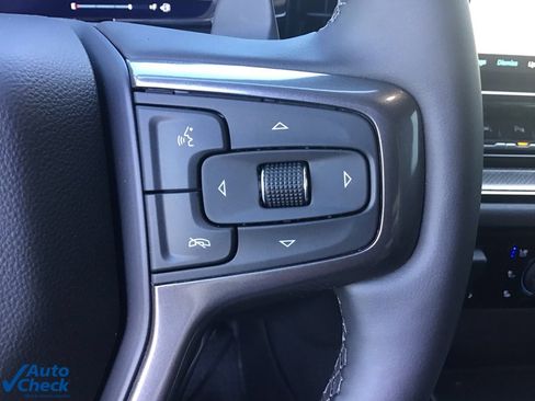 Used 2025 Chevrolet Silverado 1500 ZR2 w/ Technology Package image 45