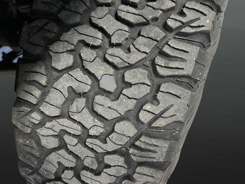 Used 2020 Chevrolet Silverado 1500 LT w/ All-Star Edition AWD/4WD image 35