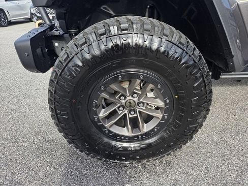 Used 2025 Jeep Wrangler Unlimited Rubicon 392 image 40