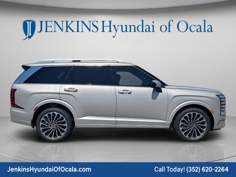 New 2026 Hyundai Palisade Calligraphy FWD image 2