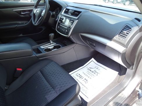 Used 2016 Nissan Altima 2.5 S FWD image 33