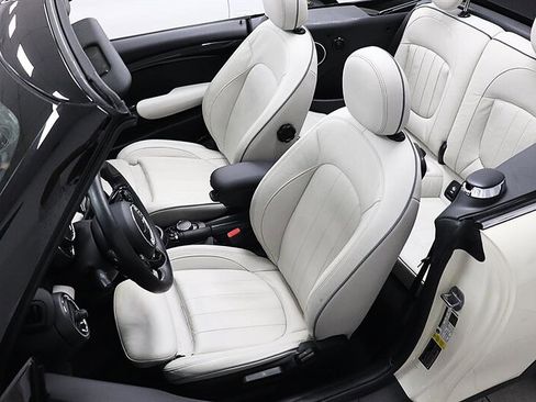 Used 2019 MINI Cooper S FWD image 17