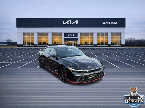 Used 2025 Hyundai Elantra N FWD image 3