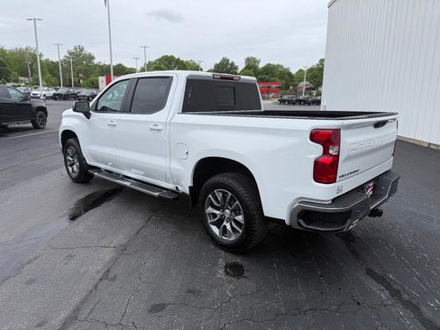 Used 2026 Chevrolet Silverado 1500 LT AWD/4WD image 3