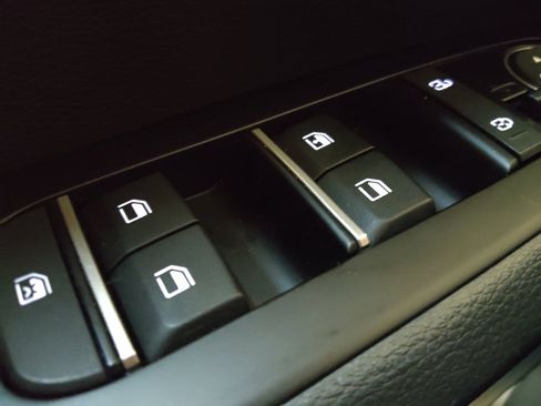 Used 2025 Kia Soul LX image 27