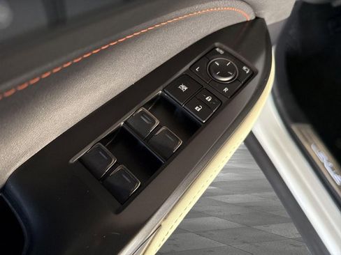 Certified 2022 Lexus NX 250 AWD image 10