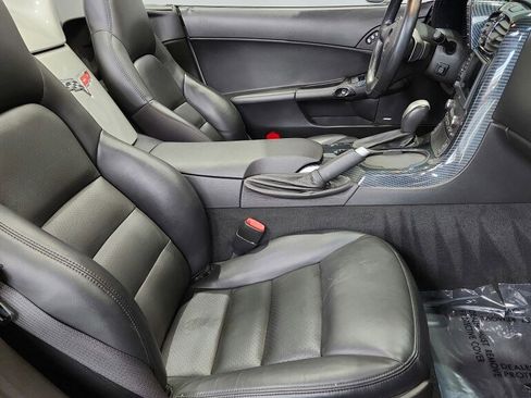 Used 2007 Chevrolet Corvette Convertible w/ Preferred Equipment Group image 21