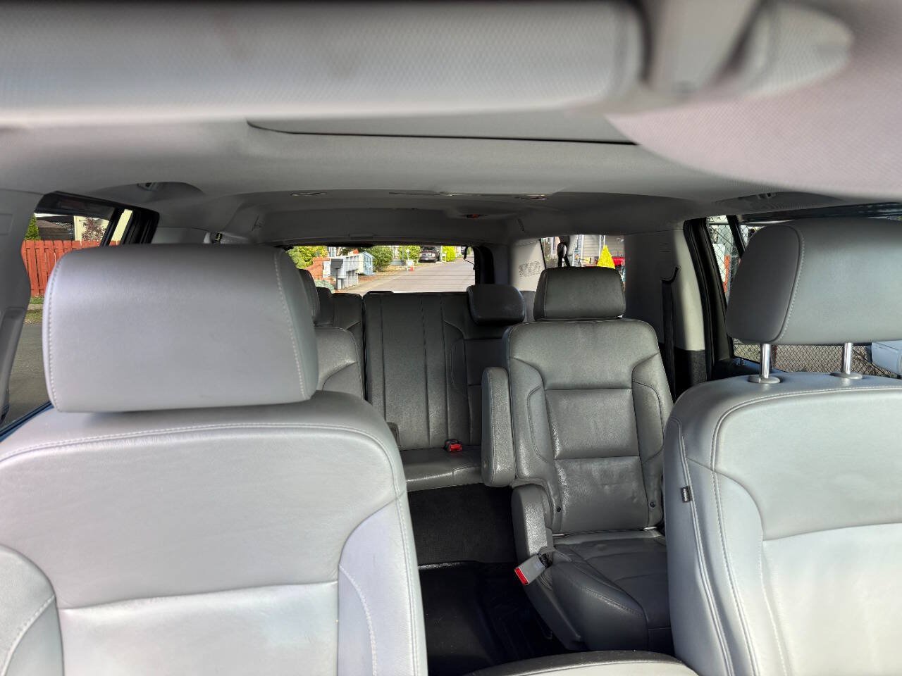 Used 2019 Chevrolet Suburban LT AWD/4WD image 39