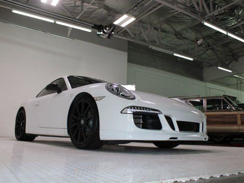 Used 2013 Porsche 911 Carrera S RWD image 18