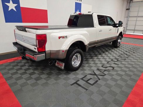 Used 2022 Ford F350 King Ranch w/ King Ranch Ultimate Package image 18