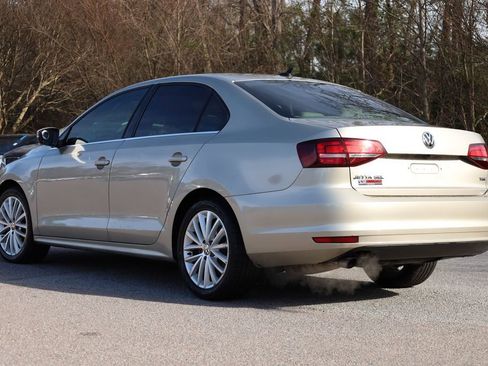 Used 2016 Volkswagen Jetta SEL image 5