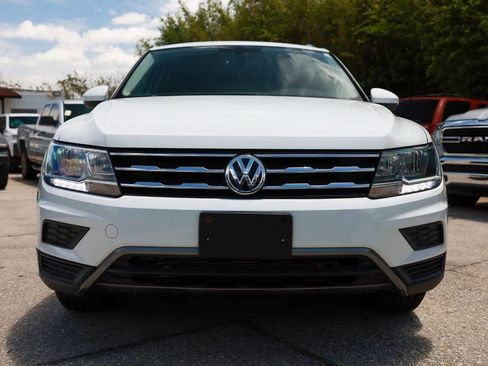 Used 2018 Volkswagen Tiguan S FWD image 11