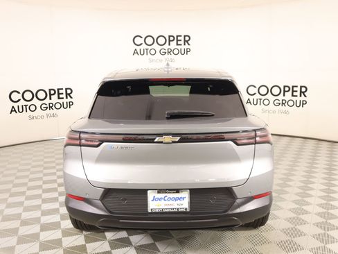 Used 2025 Chevrolet Equinox EV LT image 19