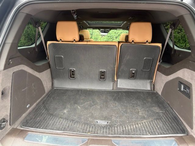 Certified 2024 Cadillac Escalade ESV Sport w/ LPO, ONYX Package AWD/4WD image 6