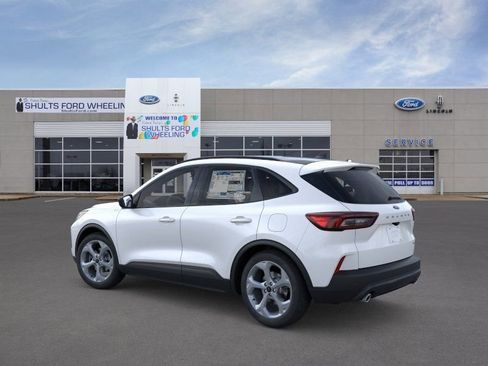 New 2026 Ford Escape ST-Line w/ Tech Pack #1 AWD/4WD image 4