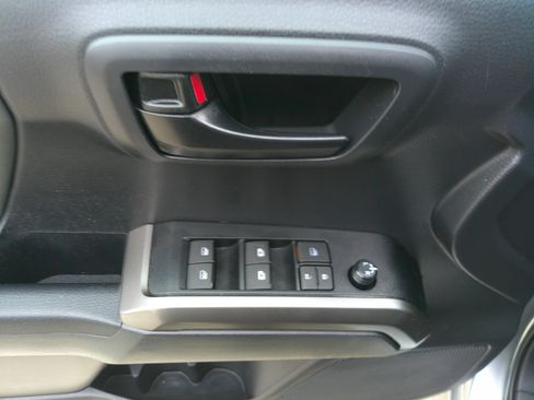 Used 2023 Toyota Tacoma SR5 w/ Technology Package image 18