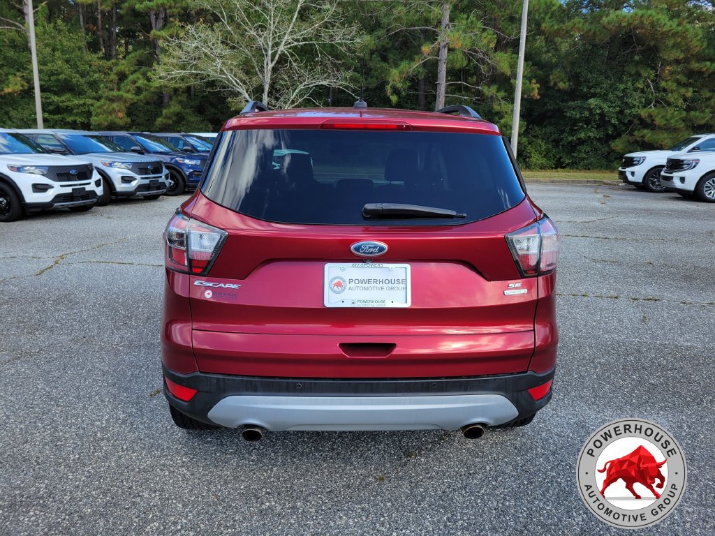 Certified 2017 Ford Escape SE w/ Equipment Group 201A FWD image 5