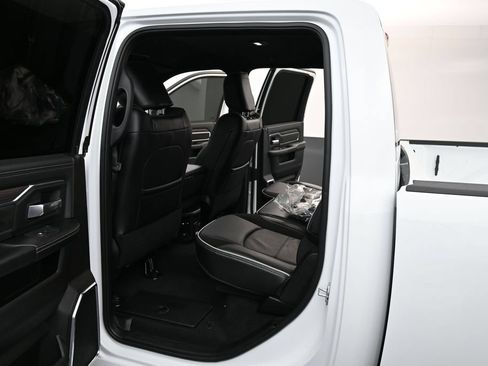 Used 2026 RAM 2500 Laramie AWD/4WD image 10