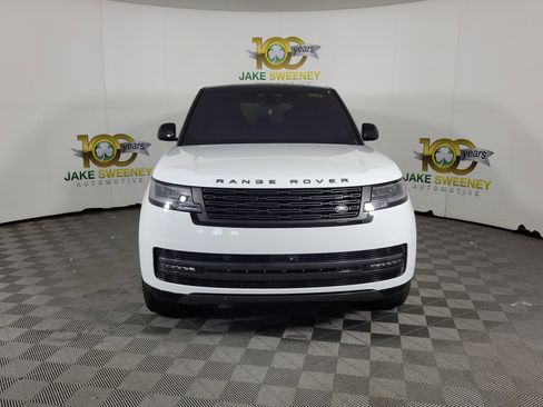 Used 2023 Land Rover Range Rover SE AWD/4WD image 2