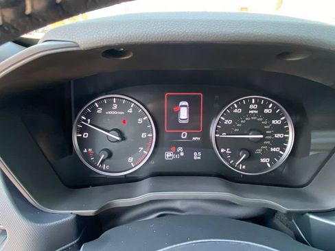 Certified 2025 Subaru Forester Limited AWD/4WD image 28