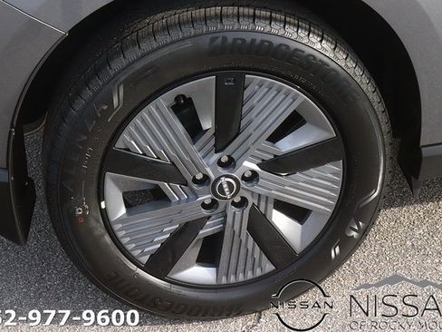 New 2026 Nissan Murano SL image 8