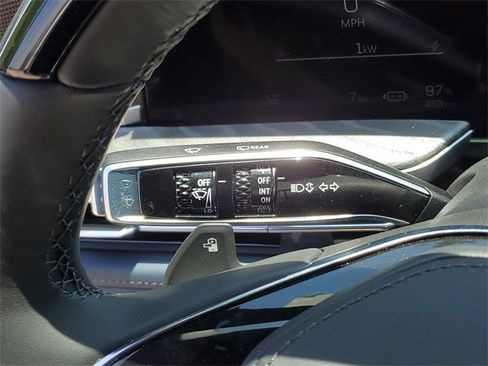 New 2025 Cadillac Escalade IQ Luxury 2 w/ LPO, Radiant Package image 14