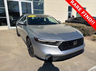 Used 2024 Honda Accord Touring video 1
