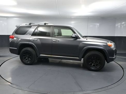 Used 2013 Toyota 4Runner SR5 w/ Convenience Pkg AWD/4WD image 3