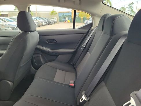 Used 2025 Nissan Sentra SV image 15