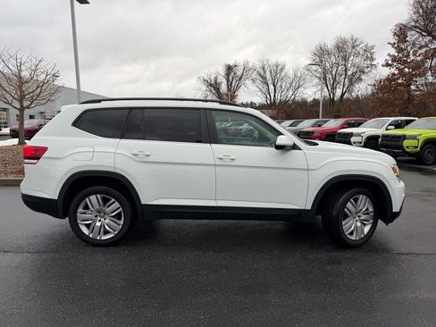 Used 2020 Volkswagen Atlas SE w/ Panoramic Sunroof Package image 10