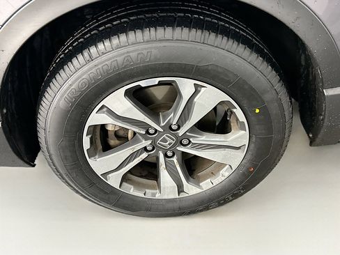 Used 2018 Honda CR-V LX image 11