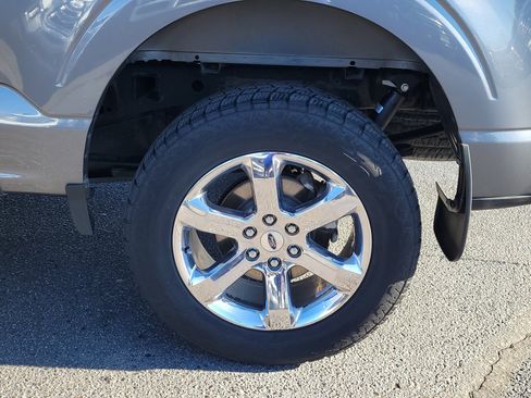 Used 2021 Ford F150 Lariat image 14