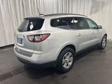 Used 2016 Chevrolet Traverse LT image 3