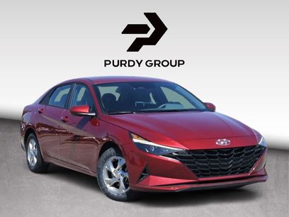 Used 2023 Hyundai Elantra SE