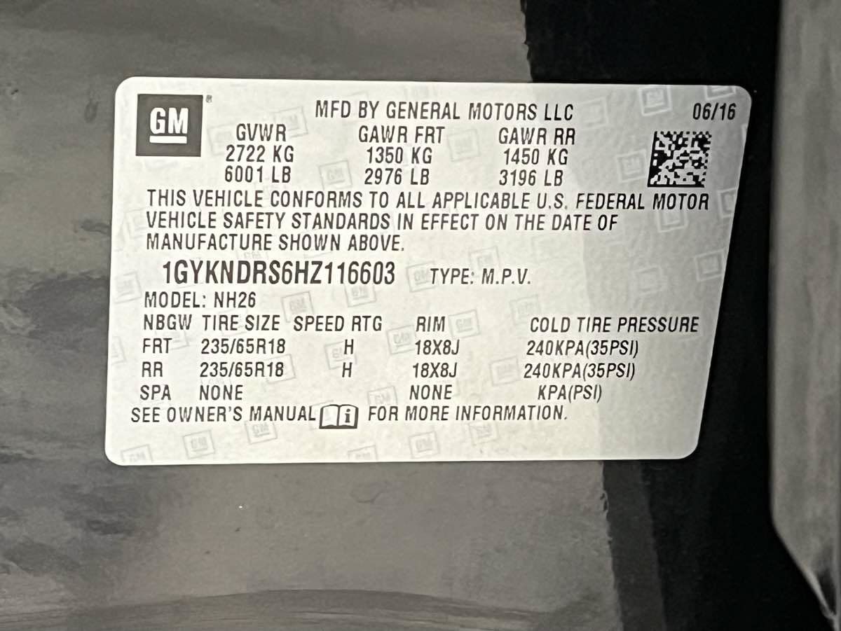 Used 2017 Cadillac XT5 Luxury w/ Driver Awareness Package AWD/4WD image 34