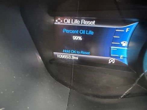 Used 2020 Ford Fusion SE FWD image 21