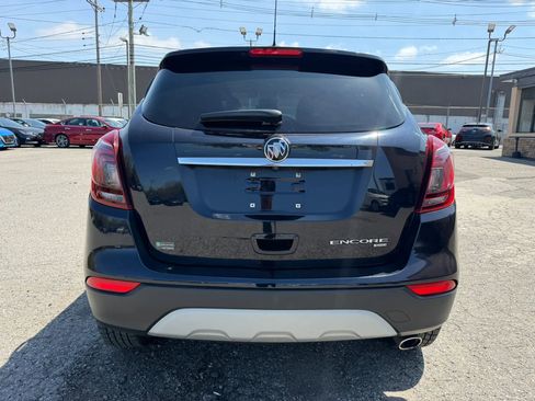 Used 2021 Buick Encore Preferred image 6