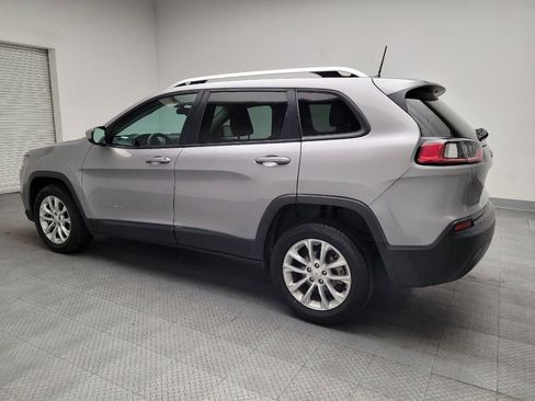 Used 2020 Jeep Cherokee Latitude image 3