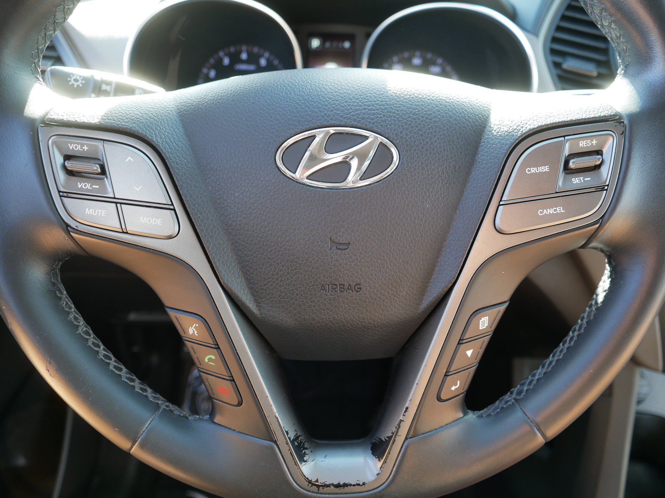 Used 2017 Hyundai Santa Fe Sport AWD/4WD image 24