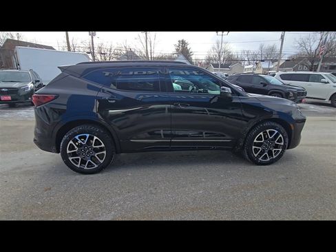 Used 2023 Chevrolet Blazer RS w/ Driver Confidence II Package image 9