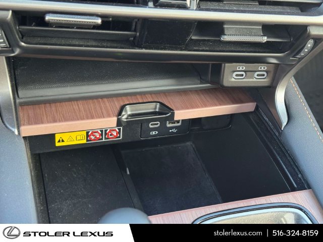 Used 2023 Lexus RX 350 Premium w/ Accessory Package AWD/4WD image 35