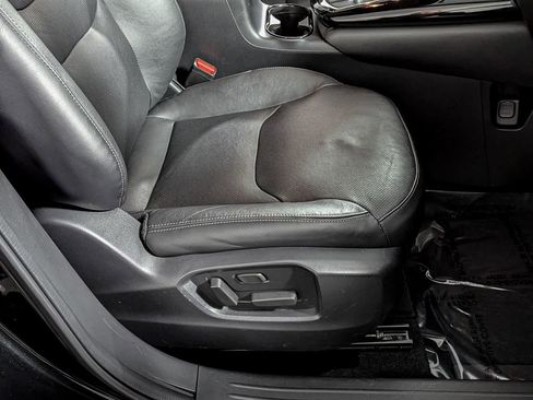 Used 2023 MAZDA CX-9 Touring image 14