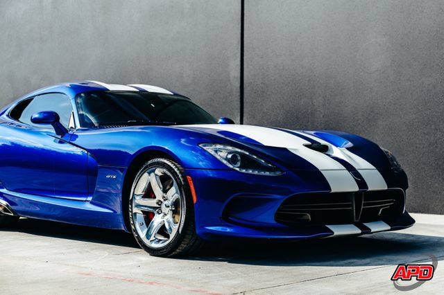 Used 2013 SRT Viper GTS w/ GTS Laguna Interior Pkg RWD image 46