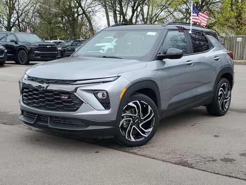 Certified 2024 Chevrolet TrailBlazer RS w/ Driver Confidence Package image 1