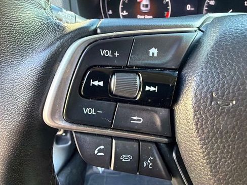 Used 2021 Honda Accord Touring image 30