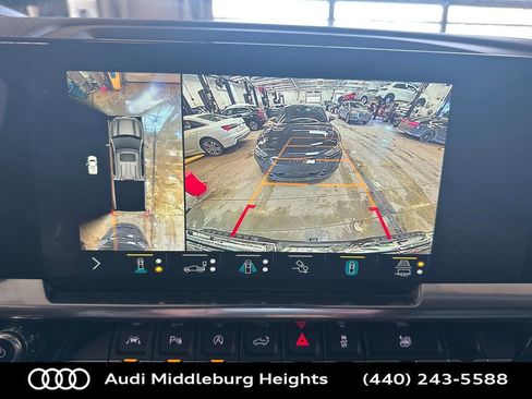 Used 2022 GMC Sierra 1500 Elevation w/ Elevation Premium Package image 22