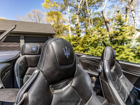 Used 2018 Maserati GranTurismo Sport RWD image 33