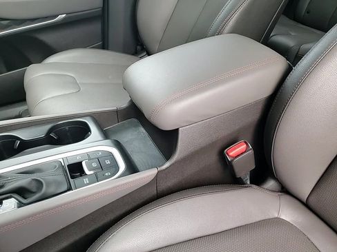 Used 2020 Hyundai Santa Fe Limited image 20