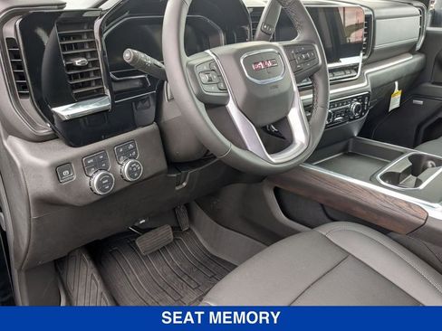 New 2025 GMC Sierra 2500 SLT w/ SLT Premium Package AWD/4WD image 16